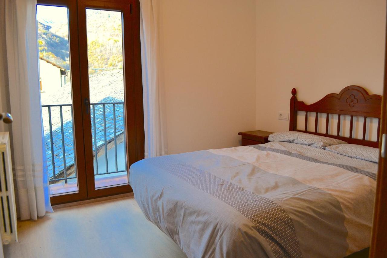 Apartament Comfortable Amb Vistes I Centric By Rural D'Aneu Esterri d'Àneu Dış mekan fotoğraf
